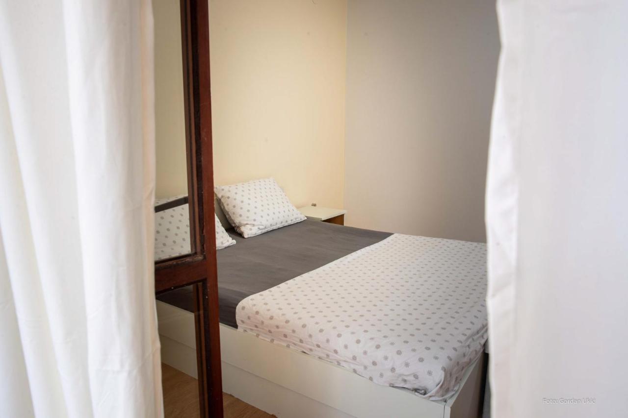 Apartment Midea Ровинь Экстерьер фото